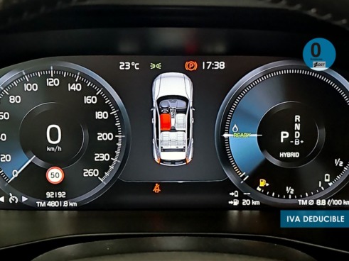 40543ad341c7ad9b85737cf1254c2d0f-542 Volvo XC40 T4 Twin Recharge Inscription Ex Auto 155 kW (211 CV) - 16
