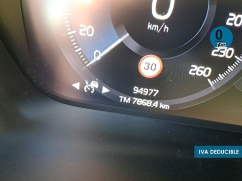 40543ad341c7ad9b85737cf1254c2d0f-5990 Volvo XC40 T4 Twin Recharge Inscription Expression Auto 155 kW (211 CV) - 4
