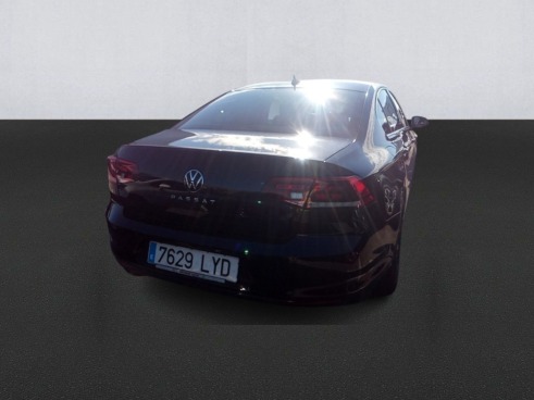 40543ad341c7ad9b85737cf1254c2d0f-6266 Volkswagen Passat Executive 2.0 Tdi 110kw (150cv) - 4