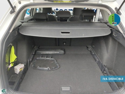40543ad341c7ad9b85737cf1254c2d0f-3649 Volkswagen Golf Life 1.0 eTSI 81 kW (110 CV) DSG - 11