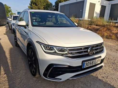 40543ad341c7ad9b85737cf1254c2d0f-6569 Volkswagen Tiguan R-line 2.0 Tdi 110kw (150cv) Dsg - 3