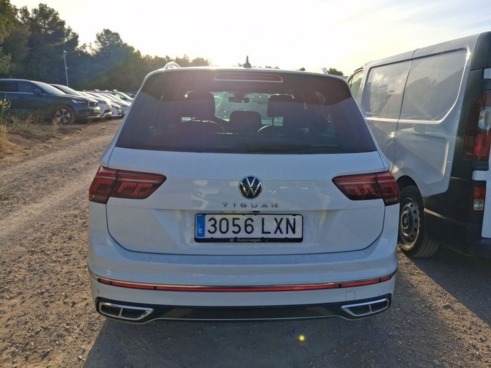 40543ad341c7ad9b85737cf1254c2d0f-6571 Volkswagen Tiguan R-line 2.0 Tdi 110kw (150cv) Dsg - 5
