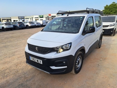 40543ad341c7ad9b85737cf1254c2d0f-7047 Peugeot Rifter Active Pack Business Std. BlueHDi 100