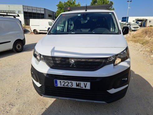 40543ad341c7ad9b85737cf1254c2d0f-7056 Peugeot Rifter Active Pack Business Std. Bluehdi 100 - 2