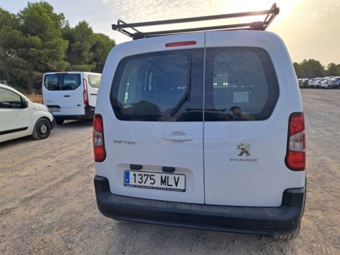 40543ad341c7ad9b85737cf1254c2d0f-7067 Peugeot Rifter Active Pack Business Std. Bluehdi 100 - 5