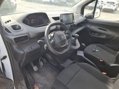 40543ad341c7ad9b85737cf1254c2d0f-7069 Peugeot Rifter Active Pack Business Std. Bluehdi 100 - 7