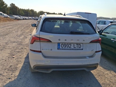 40543ad341c7ad9b85737cf1254c2d0f-7107 Skoda Kamiq 1.0 Tsi 81kw (110cv) Dsg Ambition - 5