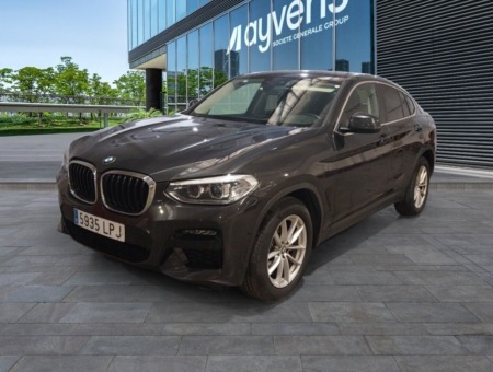 40543ad341c7ad9b85737cf1254c2d0f-7133 BMW X4 xDrive20d