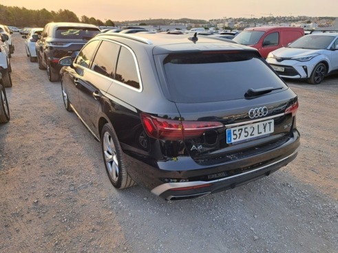 40543ad341c7ad9b85737cf1254c2d0f-7416 Audi A4 Avant S Line 35 Tdi 120kw S Tronic - 6