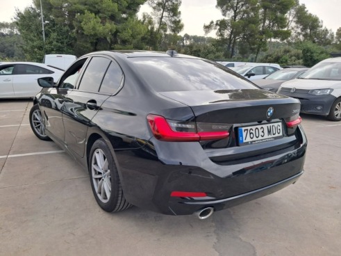 40543ad341c7ad9b85737cf1254c2d0f-7470 Bmw Series 3 320d Auto. - 6