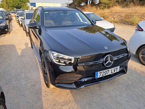 40543ad341c7ad9b85737cf1254c2d0f-7583 Mercedes Glc-class Glc 300 E 4matic - 3