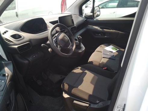 40543ad341c7ad9b85737cf1254c2d0f-7618 Peugeot Partner Premium Standard 600kg Bluehdi 73kw - 7