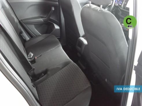 40543ad341c7ad9b85737cf1254c2d0f-7754 Volkswagen T-Cross Advance 1.0 TSI 70 kW (95 CV) - 7