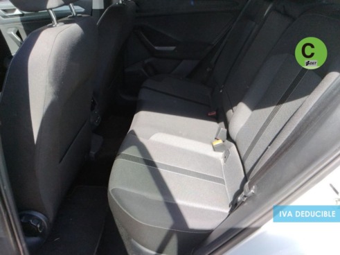 40543ad341c7ad9b85737cf1254c2d0f-7775 Volkswagen T-Roc Life 2.0 TDI 85 kW (115 CV) - 8
