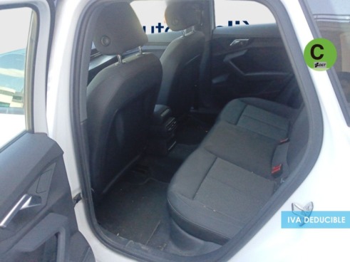 40543ad341c7ad9b85737cf1254c2d0f-7806 Audi A3 Advanced 35 TDI 110 kW (150 CV) - 6