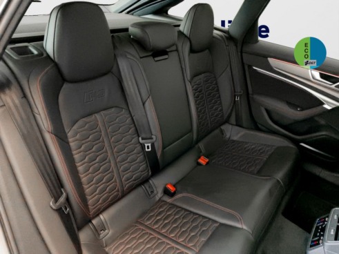 40543ad341c7ad9b85737cf1254c2d0f-8242 Audi RS6 TFSI quattro 441 kW (600 CV) - 7