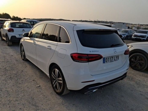 40543ad341c7ad9b85737cf1254c2d0f-8369 Mercedes B-class B 200 D - 6
