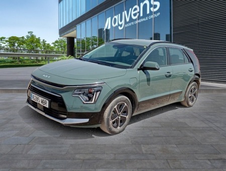 40543ad341c7ad9b85737cf1254c2d0f-8843 Kia Niro 1.6 GDi PHEV 135kW (183CV) Drive