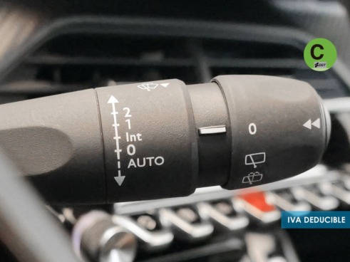 40543ad341c7ad9b85737cf1254c2d0f-682 Peugeot 2008 PureTech 100 S&S Allure 75 kW (100 CV) - 24