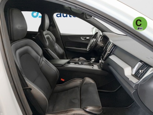 40543ad341c7ad9b85737cf1254c2d0f-9295 Volvo XC60 D4 R-Design Auto 140 kW (190 CV) - 6