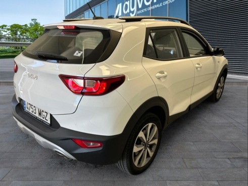 40543ad341c7ad9b85737cf1254c2d0f-43 Kia Stonic 1.0 T-gdi 74kw (100cv) Mhev Imt Concept - 4