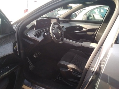 40543ad341c7ad9b85737cf1254c2d0f-84 Peugeot 3008 1.2 100kw Gt Edcs6 - 7