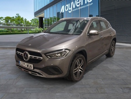 40543ad341c7ad9b85737cf1254c2d0f-843 Mercedes GLA GLA 200 D