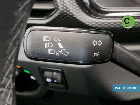 40543ad341c7ad9b85737cf1254c2d0f-925 Volkswagen T-Cross Advance 1.0 TSI 81 kW (110 CV) DSG - 24