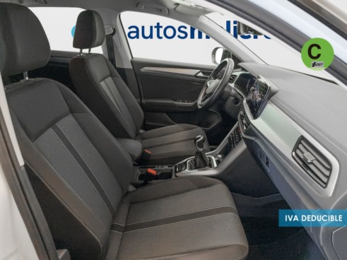 40543ad341c7ad9b85737cf1254c2d0f-994 Volkswagen T-Roc Dark 1.0 TSI 81 kW (110 CV) - 6