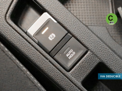 40543ad341c7ad9b85737cf1254c2d0f-1039 Volkswagen T-Roc Dark 1.0 TSI 81 kW (110 CV) - 25