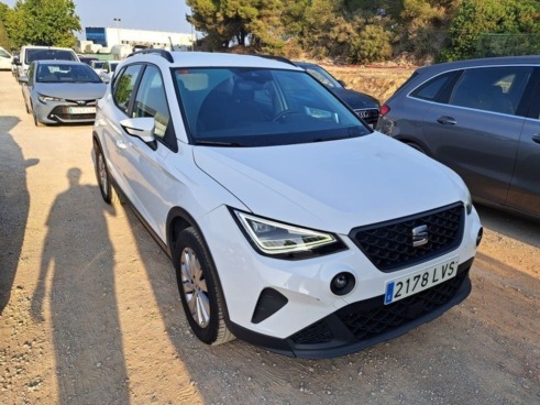 40543ad341c7ad9b85737cf1254c2d0f-1074 Seat Arona 1.0 Tsi 81kw (110cv) Style Plus - 3