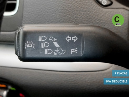 40543ad341c7ad9b85737cf1254c2d0f-4531 Volkswagen Sharan Advance 2.0 TDI 110 kW (150 CV) - 25