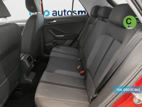 40543ad341c7ad9b85737cf1254c2d0f-4566 Volkswagen T-Roc Dark 1.0 TSI 81 kW (110 CV) - 10