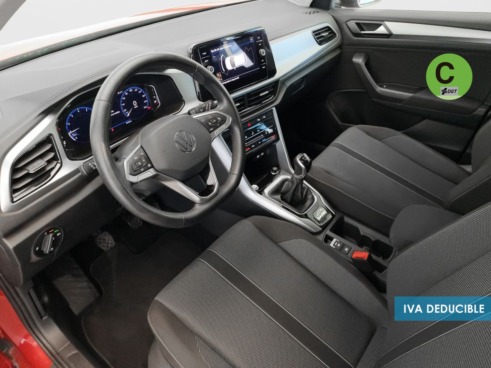40543ad341c7ad9b85737cf1254c2d0f-4588 Volkswagen T-Roc Dark 1.0 TSI 81 kW (110 CV) - 16