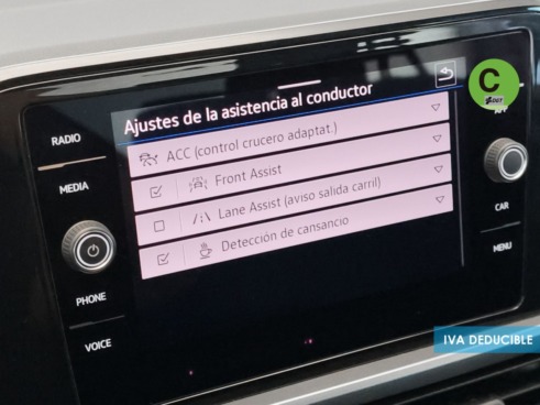 40543ad341c7ad9b85737cf1254c2d0f-4591 Volkswagen T-Roc Dark 1.0 TSI 81 kW (110 CV) - 19