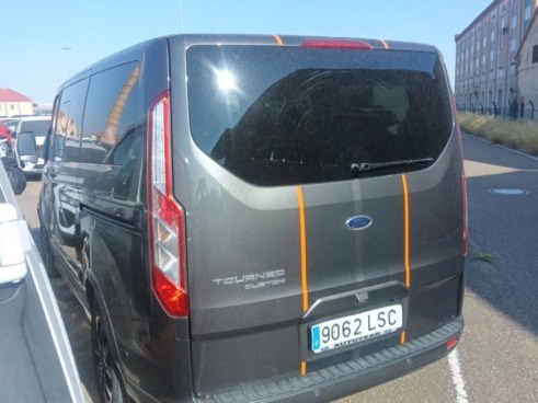 40543ad341c7ad9b85737cf1254c2d0f-1710 Ford Tourneo Custom 2.0 Ecoblue 136kw (185cv) L1 Sport Auto - 6