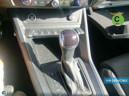 40543ad341c7ad9b85737cf1254c2d0f-2001 Audi Q3 S Line 40 TDI quattro 147 kW (200 CV) S tronic - 11