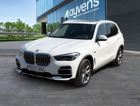 40543ad341c7ad9b85737cf1254c2d0f-2023 BMW X5 xDrive45e