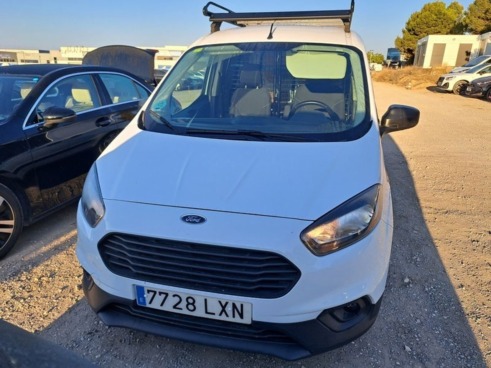 40543ad341c7ad9b85737cf1254c2d0f-1145 Ford Transit Courier Van 1.5 Tdci 71kw Trend - 2