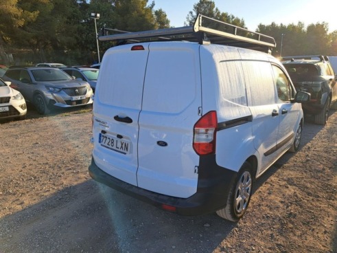 40543ad341c7ad9b85737cf1254c2d0f-1147 Ford Transit Courier Van 1.5 Tdci 71kw Trend - 4