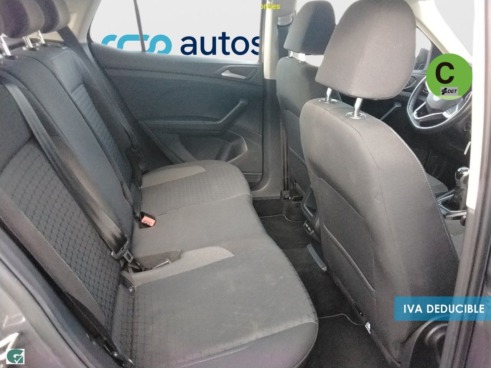 40543ad341c7ad9b85737cf1254c2d0f-2907 Volkswagen T-Cross Advance 1.0 TSI 81 kW (110 CV) - 10