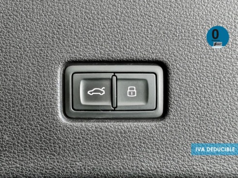 40543ad341c7ad9b85737cf1254c2d0f-931 Audi Q8 S line 55 TFSIe quattro 280 kW (381 CV) tiptronic - 15