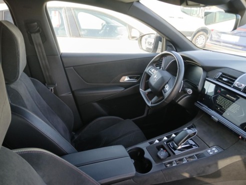 40543ad341c7ad9b85737cf1254c2d0f-1675 Ds Ds 7 Crossback 1.6 E-tense 225 Performance Line Auto - 5
