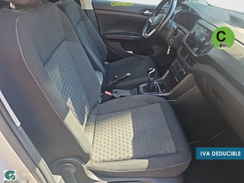 40543ad341c7ad9b85737cf1254c2d0f-2120 Volkswagen T-Cross Advance 1.0 TSI 81 kW (110 CV) - 5