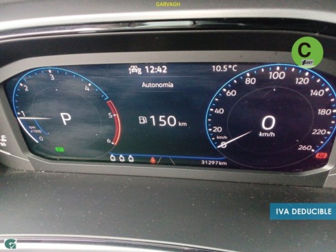 40543ad341c7ad9b85737cf1254c2d0f-3233 Volkswagen T-Roc Life 2.0 TDI 85 kW (115 CV) - 8