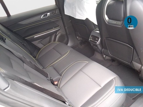 40543ad341c7ad9b85737cf1254c2d0f-1133 Lynk & Co 01 1.5 PHEV More 203 kW (276 CV) - 6