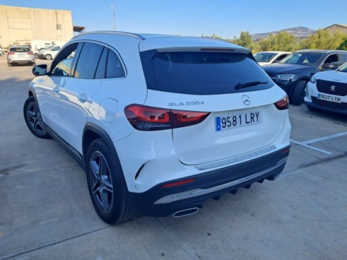 40543ad341c7ad9b85737cf1254c2d0f-2625 Mercedes Gla 200 D - 6