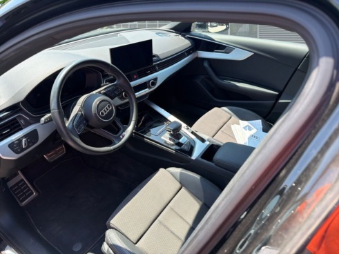 40543ad341c7ad9b85737cf1254c2d0f-1352 Audi A4 Avant S Line 35 Tdi 120kw S Tronic - 7