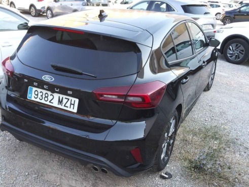 40543ad341c7ad9b85737cf1254c2d0f-2215 Ford Focus St-line 1.5 Ecoblue 85kw (115cv) Auto - 3