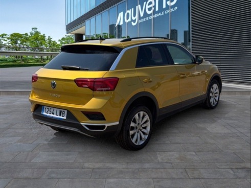 40543ad341c7ad9b85737cf1254c2d0f-4137 Volkswagen T-roc Advance 2.0 Tdi 110kw (150cv) Dsg - 4